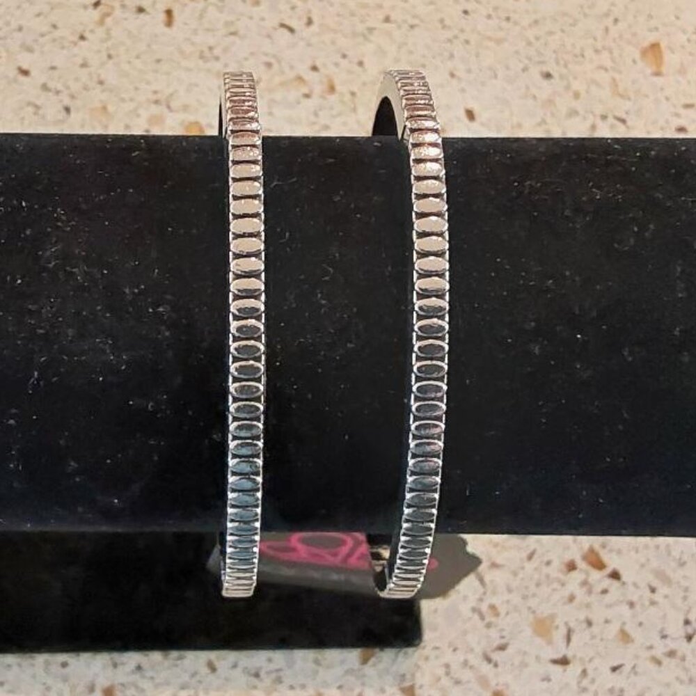 Paparazzi "Prehistoric Passion" Silvertone Cuff Bracelet NWT